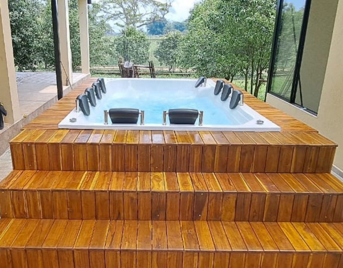 fabrica de jacuzzis en cali